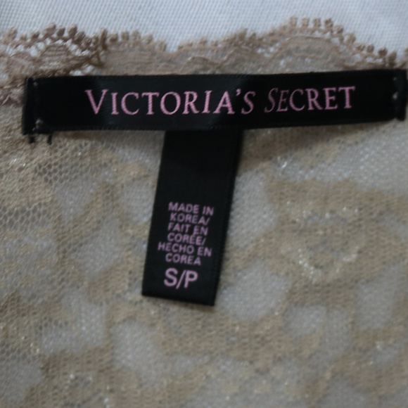 Victoria's Secret Lace Top - Picture 5 of 6
